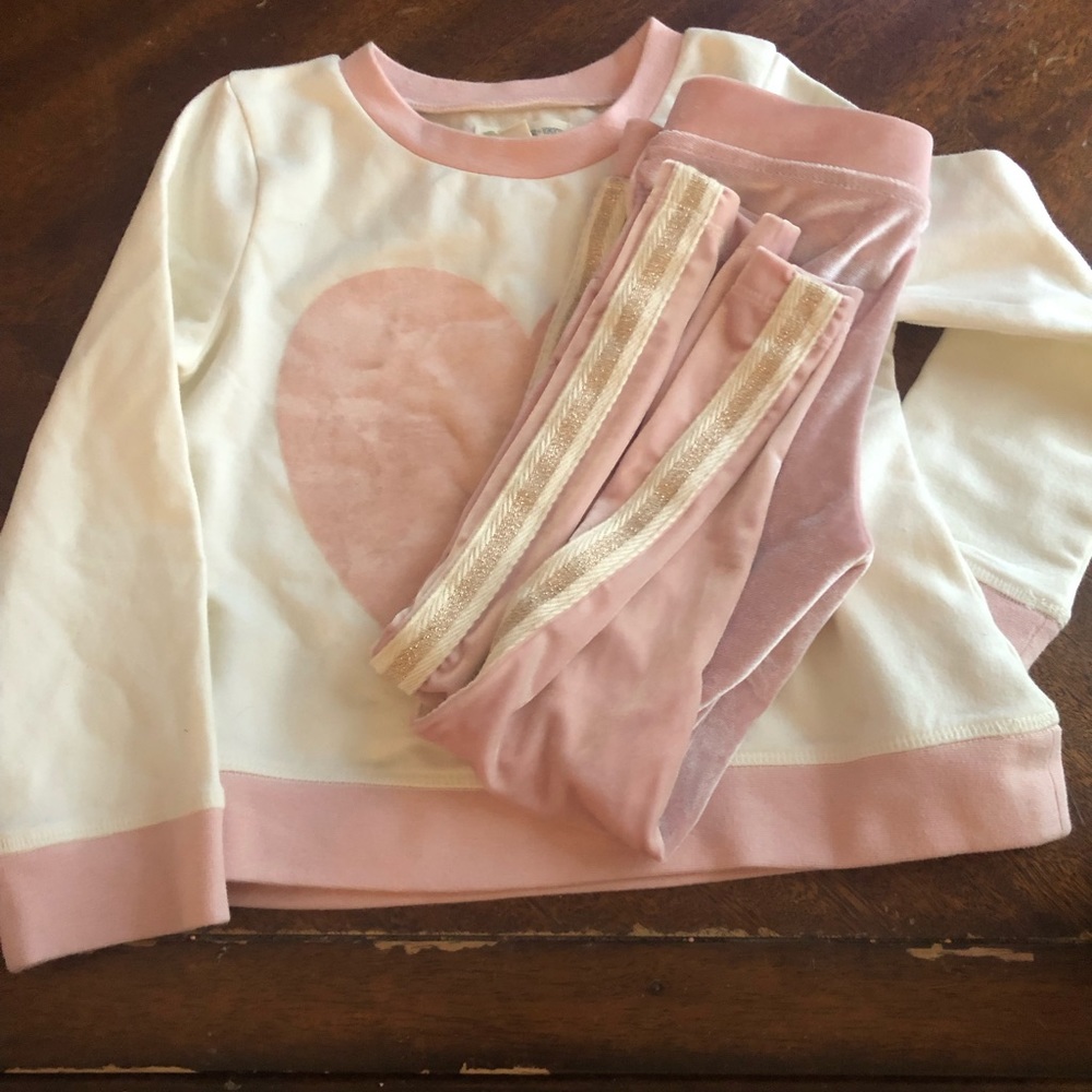 Trucker and Tate pink and gold